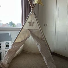 Cream and gingham teepee tent