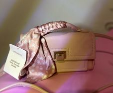 pink purse
