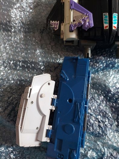 Transformer G1  Overlord/  Wanted