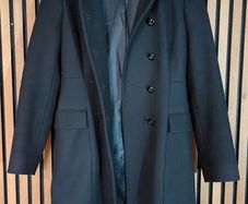 Hobbs women's black coat, 80% wool, like new