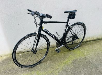 Giant Rapid hybrid bike