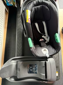 Newborn Car Seat Cybex Aton B2 i-Size (R129) + ISOFIX Base