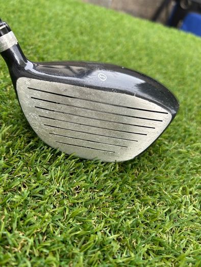 Full set of left handed golf clubs