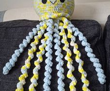 crochet octopus