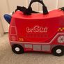Red Trunki Image 3