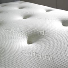 Tufted Memory Foam Mattresses Available In All Sizes
