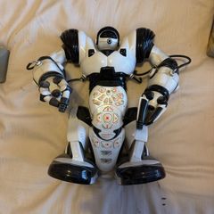 WowWee Robosapien Robot with Remote Control Original 2004 Humanoid Robot Toy