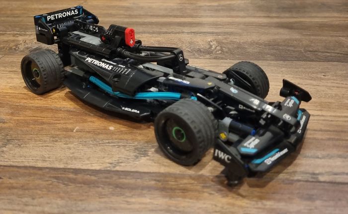 Lego Mercedes AMG-Petronas F1 W14