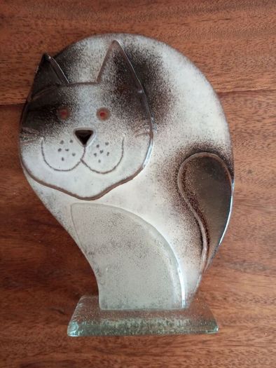 Studio Art Fused Glass Cat