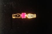 Vintage gold ruby ring size J1/2
