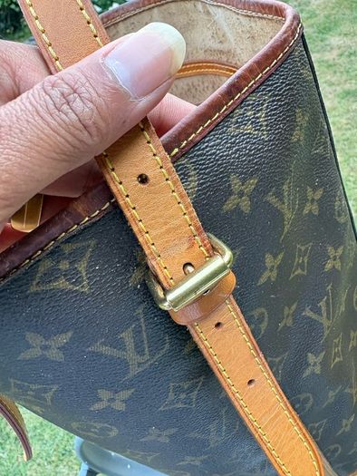 Louis Vuitton Vintage Monogram Bucket Bag