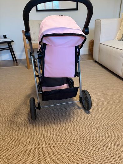 Silver cross dolls pram.