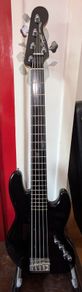 Squier Deluxe Jazz Bass Active V