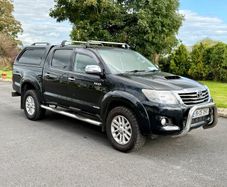 151 Toyota Hi-Lux 3.0 D4D Auto Invincible