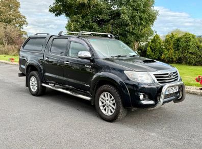 151 Toyota Hi-Lux 3.0 D4D Auto Invincible