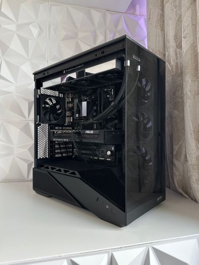 High spec Gaming PC | RTX 5070 / Ryzen 9800x3d / DDR5