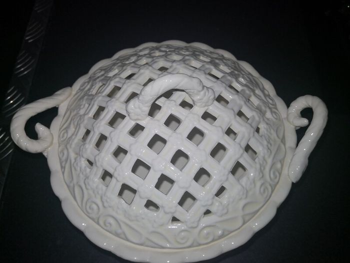 Beautiful lace patterned centerpiece