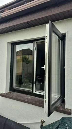 windows and doors , fitting services