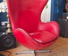 Arne Jacobsen replica egg chair in red