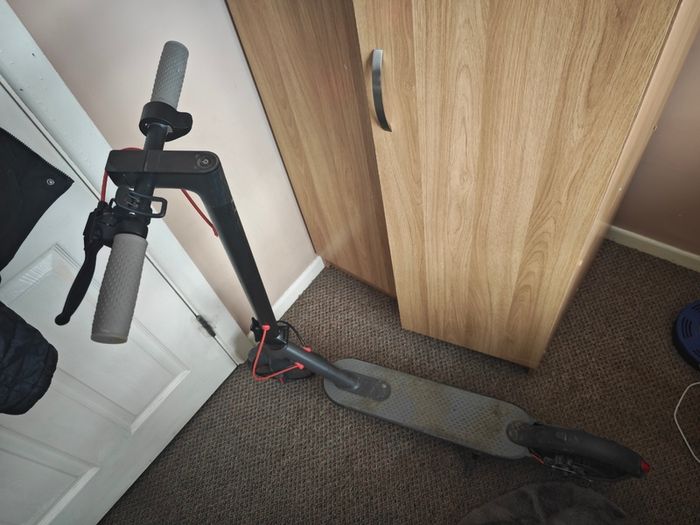Aovo PRO 365 GO E scooter barely used