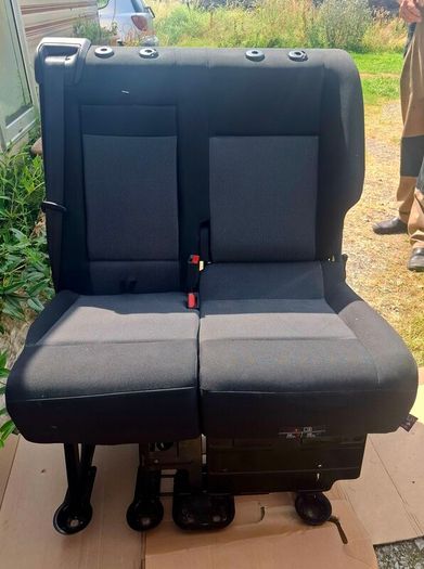 Double passenger seat