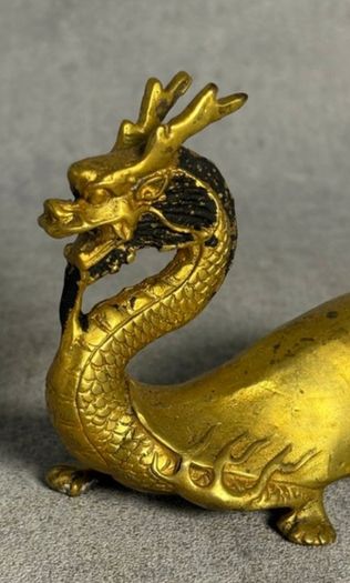 2 Chinese Dragons - Gilt Bronze