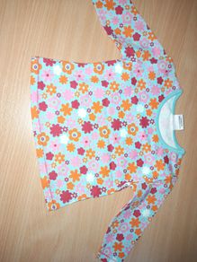 Brand new baby girl's top,age 6-9 months