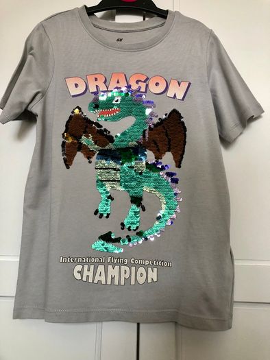 Boys H&M T-shirt size 6/8 years old