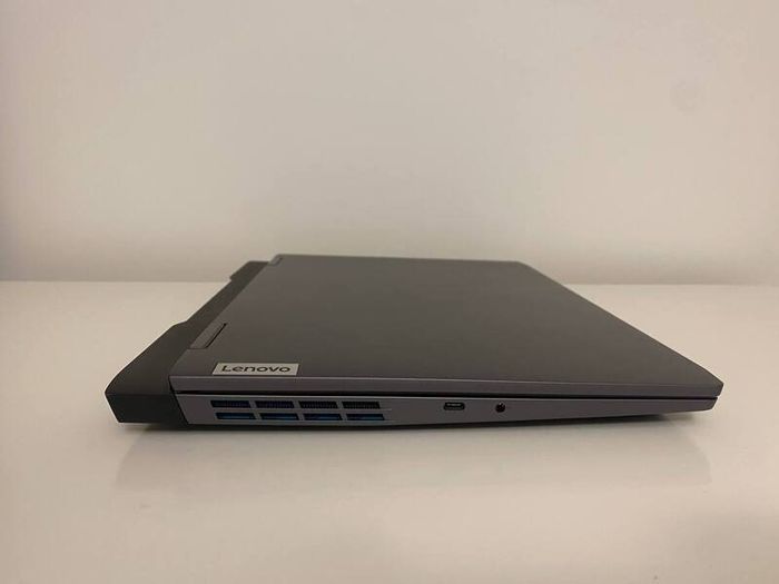 Gaming Laptop - Like New Lenovo LOQ - 16" Ultra HD