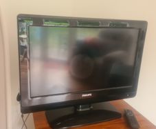 Phillips TV 23in