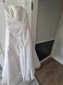 Wedding dress size 10