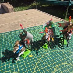 toy soldiers