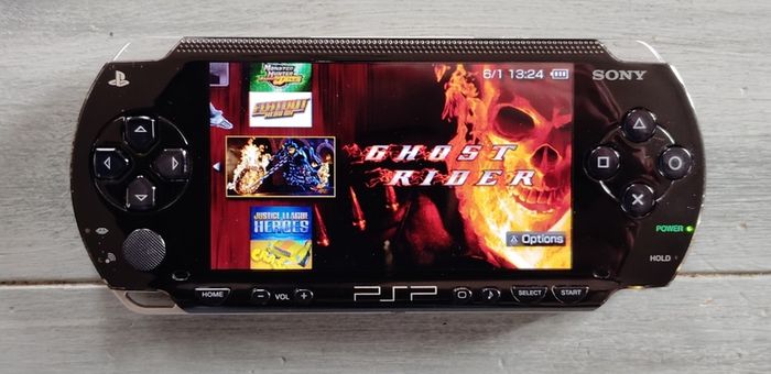 Psp 1004 MODDED 64gb 40 psp games on unit Original Battery