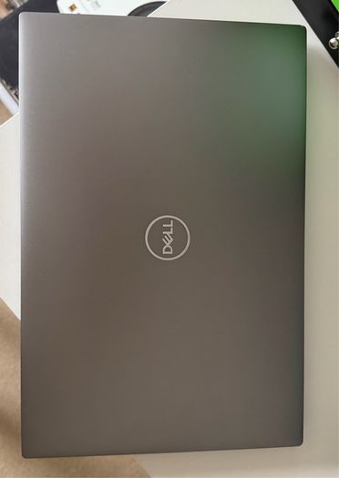 Dell Precision 5560 i9 Laptop