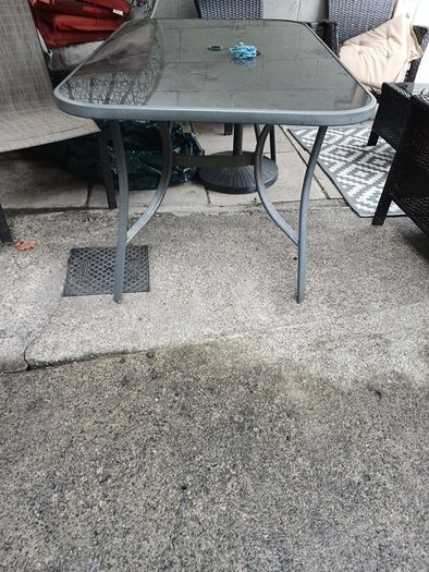 garden table