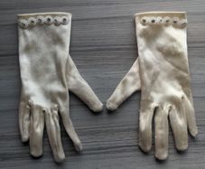 Communion gloves/princess dress up