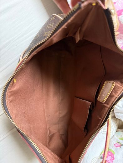 Genuine leather bag free post