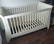 Mamas and Papas Mia Cot Bed