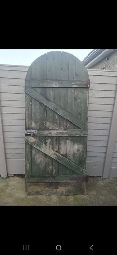 Sidedoor/gate