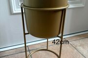 Gold pot holder