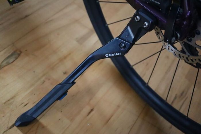 Giant Fastroad - SL1 - Medium - Wine Purple Road Bike