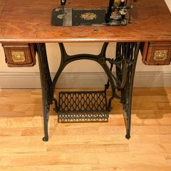Singer sewing machine 1895