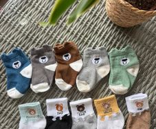 10 pairs of baby socks