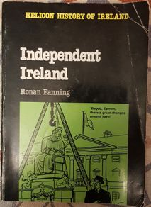 Independent Ireland by Ronan Fanning