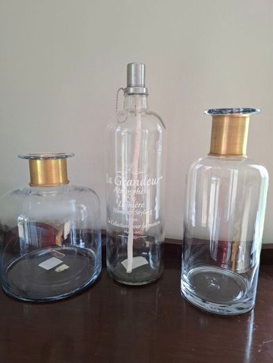 3 Decorative Glass items