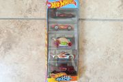 Hot Wheels Netflix Let's Race die-cast 1:64 5-Pack 2025 JBJ79 Mattel Toy Cars