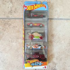 Hot Wheels Netflix Let's Race die-cast 1:64 5-Pack 2025 JBJ79 Mattel Toy Cars