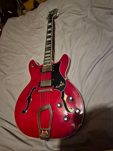 Hagstrom Viking SemiHollow