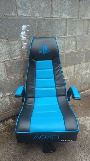 gaming chair