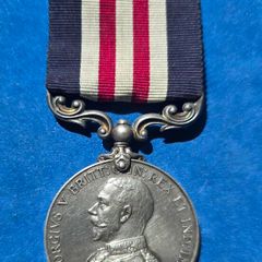 Military Medal original cap filler